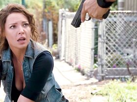 Кэтрин Хайгл секси – Очень опасная штучка (2011) #4