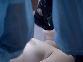 Жули Зеебахер голая – Исчезновение s01e04 (2015) #1