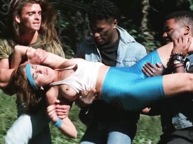 Памела Алстер голая – Сержант Кабукимен из нью-йоркской полиции (1990) #4