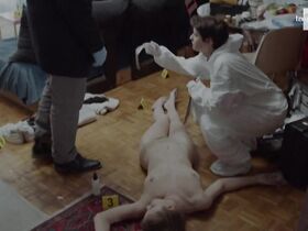 Морин Мерсье голая, Анжелика Веркрей голая – Отряд 42 s01E01 (2017) #3