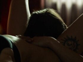 Ана Улару голая – Профессионал (2018) #3