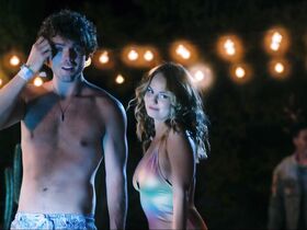 Дебби Райан секси – Кавер-версии (2018) #1