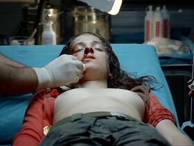 Пенелопа Крус голая, Клаудия Джерини секси, Элена Перино голая – Не уходи (2004) #7