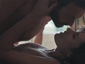 Анна Дрейвер голая – Чёрный тюльпан s02E06 (2017) #2