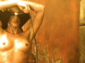 Ив Мауро голая – Парниковый эксперимент (2009) #1