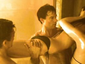 Ив Мауро голая – Парниковый эксперимент (2009) #9