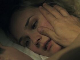 Дайан Крюгер голая – Счастливого Рождества (2005) #1