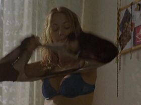 Агата Прачарова секси – Crash Road (2007) #3