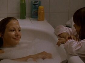 Агата Прачарова секси – Crash Road (2007) #5