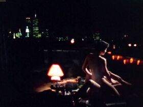 Мередит Снайдер голая – Habit (1997) #8