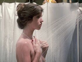 Трейси Сэвадж секси – Пятница 13-е – Часть 3 (1982) #7