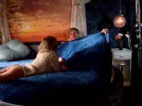 Трэйси Смит голая – Здорово! (1984) #2