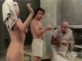 Валери Перрайн голая – Парилка (1973) #2