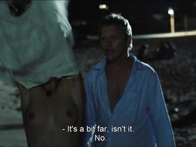 Вики Крипс голая – Форментера (2012)