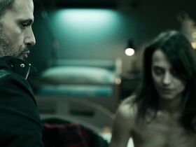 Вероника Мораль голая – Locked Up s02e09 (2016) #2