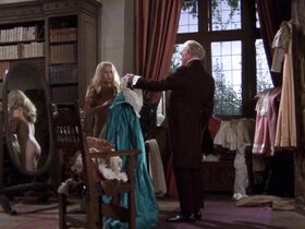 Вирджиния Уэтерелл голая – Демоны в мыслях (1972) #5