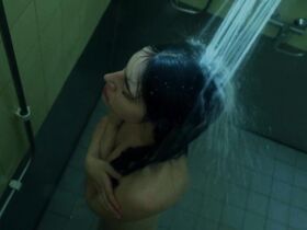 Виолетта Шуравлов голая, Стефани Буркхард голая – Ад (2017) #5