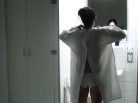 Виолетта Шуравлов голая, Стефани Буркхард голая – Ад (2017) #6