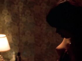 Виктория Хаас голая – Ядовитый плющ 2: Лили (1996) #2