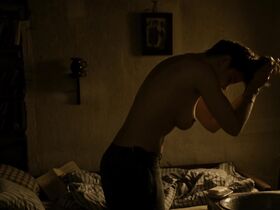 Зузана Фиалова голая – Я обслуживал английского короля (2006) #3