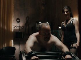 Мэгги Сифф секси – Миллиарды s03E01 (2018) #6