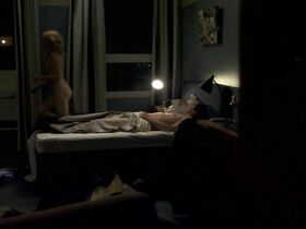 Эмили Бичем голая – Пульс (2010) #5