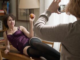 Валери Боннетон голая, Изабель Карре голая – Совместная опека (2017) #6