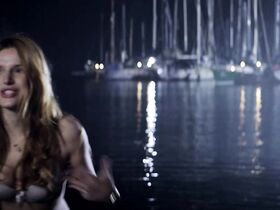 Белла Торн секси – Полночное солнце (2018) #3