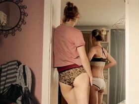 Ютта-Мерле Бёрнсен голая, Луизе Хейер секси – Pretty Far from Okay (2017) #4