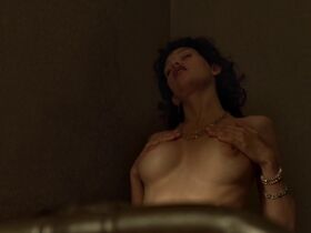 Пас де ла Уэрта голая, Алекса Палладино голая – Подпольная империя s01e10 (2010) #6