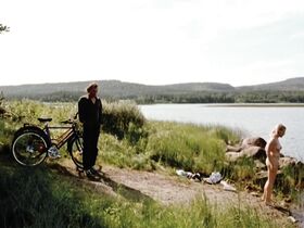 Фрида Халлгрен голая – Как на небесах (2004) #3