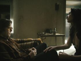 Клер Проктор голая – Умираю со смеху s02e04 (2018) #3