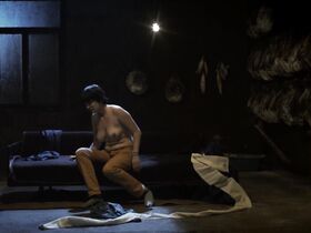 Мария Малиновская голая – Strawberries (2015) #2