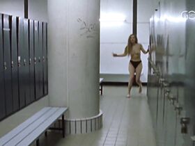 Маргитта-Янине Липпок голая – SK Kölsch s02e04 (2000) #3