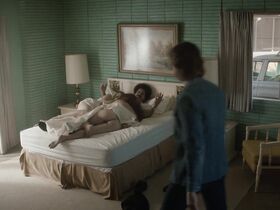 Эмбер Луаллен голая – Умираю со смеху s02e01 (2018) #1