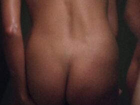 Роксанна Эрнандез голая, Тиффани Милион голая, Тиффани Милион голая, Том Рэндольф голая – Ярость в клетке (1989) #11