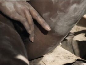 Урсула Андресс голая – Бог людоедов (1978) #13