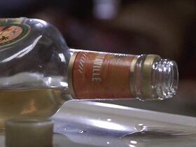 Хелена Бонем Картер голая – Новокаин (2001)