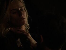 Дайан Крюгер секси – Мост s02e04 (2014) #29