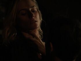 Дайан Крюгер секси – Мост s02e04 (2014) #30