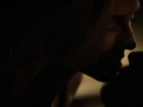 Дайан Крюгер секси – Мост s02e04 (2014) #50