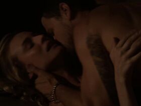 Дайан Крюгер секси – Мост s02e04 (2014) #68