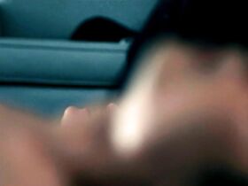 Элизабет Мосс голая – Рассказ служанки s02e02 (2018)