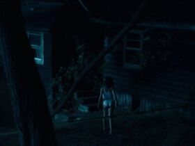 Бел Паули голая – Сага о чудовище. Сумерки (2018) #3