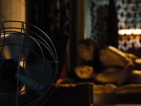 Наташа Лю Бордиццо голая – Здесь и сейчас s01e07 (2018) #2