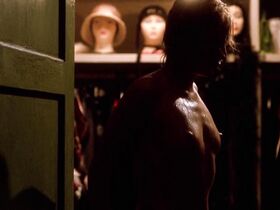 Валерия Голино голая – Испанские судьи (2001)