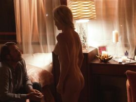 Анджела Кинси голая – Полумагия (2018)