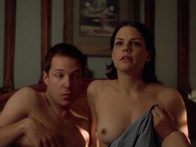 Сюзанн Крайер голая – Друзья и любовники (1999)