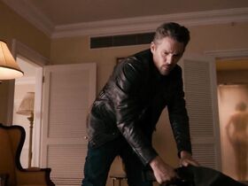 Сюй Цин голая – 24 часа на жизнь (2017)