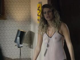 Мария Бопп голая – Зови меня Бруна s02e06 (2017) #3